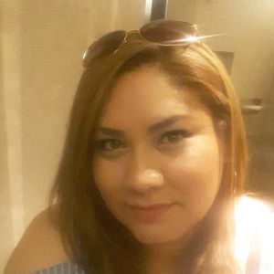 Meet your Posher, Lorena